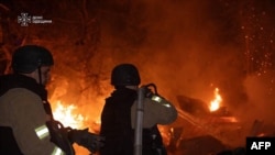 Echipele de salvare care la locul unui atac rusesc din regiunea Odesa, pe 1 septembrie 2026.