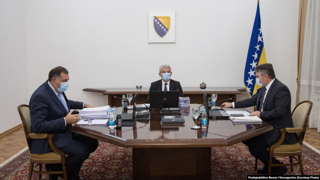 Članovi Predsjedništva BiH, Milorad Dodik, Šefik Džaferović i Željko Komšić, 19. novembar