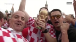 Croatians Root For Their Team Ahead Of World Cup Final In Moscow's Red Square