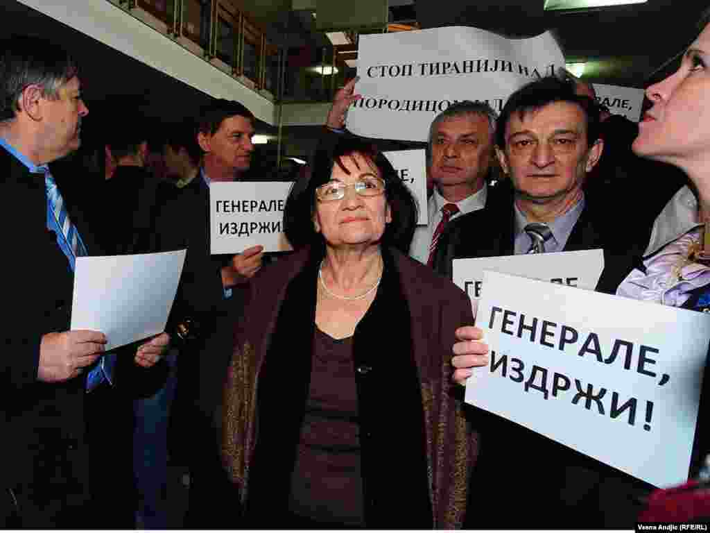 Srbija - Bosiljka Mladić, supruga generala Ratka Mladića, optuženog za genocid, odbacila je pred sudom optužbe za nezakonito držanje oružja, 05.04.2011. Foto: RSE / Vesna Anđić 