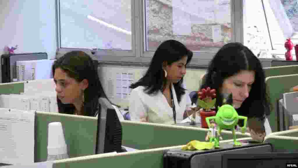 Paraisapolis Community Program #46