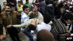 Во время столкновений в центре Каира, 20 ноября 2011 г. 