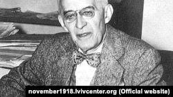 Лонгин Цегельський (1875–1950) – український громадський та політичний діяч, дипломат, адвокат, журналіст, видавець 