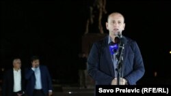 Црногорскиот пратеник Милан Кнежевиќ 