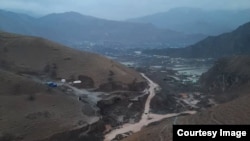 شهر بزرګ ولسوالۍ کې د سرو زرو کان