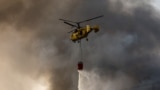 Небо над Києвом після повітряної атаки Росії. Дим і гар. Київ, 10, 2025 року