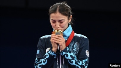 Лило мен Стич секс мультфильмдері