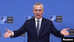 Șeful NATO propune un fond comun al alianței de sprijinire a Ucrainei, în valoare de 100 de miliarde de euro.