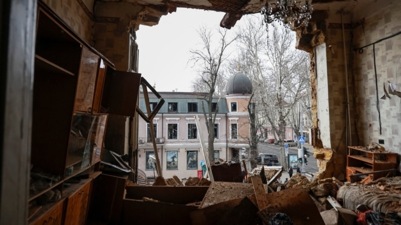 Сили РФ знову атакували Одесу, є влучання в багатоповерхівку – влада