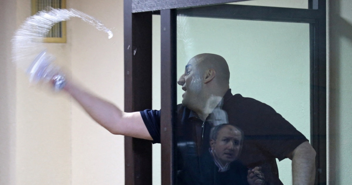 მოსმართლისთვის წყლის შესხმის გამო, მელიას წინააღმდეგ შსს-მ საქმე აღძრა