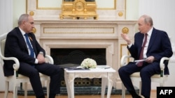 ნიკოლ ფაშინიანი ამბობს, რომ პუტინთან მოლაპარაკებები „ძალიან წარმატებული“ იყო.