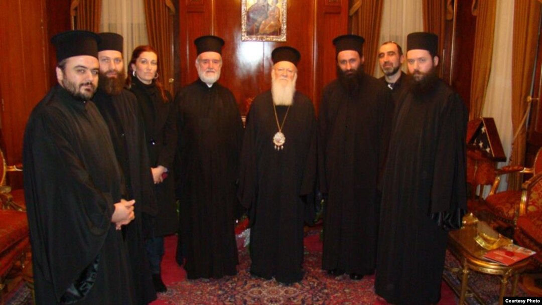 9 января 2012 года в Стамбуле, в здании Патриархии, состоялась встреча Святейшего Патриарха Константинопольского Варфоломея с представителями Совета Священной Митрополии Абхазии (фото с сайта gasloff.livejournal.com)