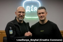 Денис Шмигаль і його можливий наступник на посаді очільника Міноборони Михайло Федоров