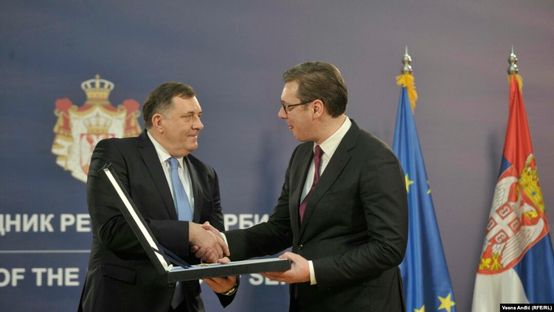 Milorad Dodik sa predsednikom Srbije Aleksandrom Vučićem