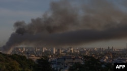 Dim iznad grada nakon ruskih napada na Kijev 8. septembra