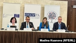 Наблюдатели ОБСЕ на пресс-конференции по итогам парламентских выборов в Казахстане. Астана, 24 августа 2026 года 
