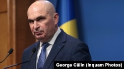 Premierul Ilie Bolojan în timpul unei conferințe de presă la Palatul Victoria (imagine de arhivă). 