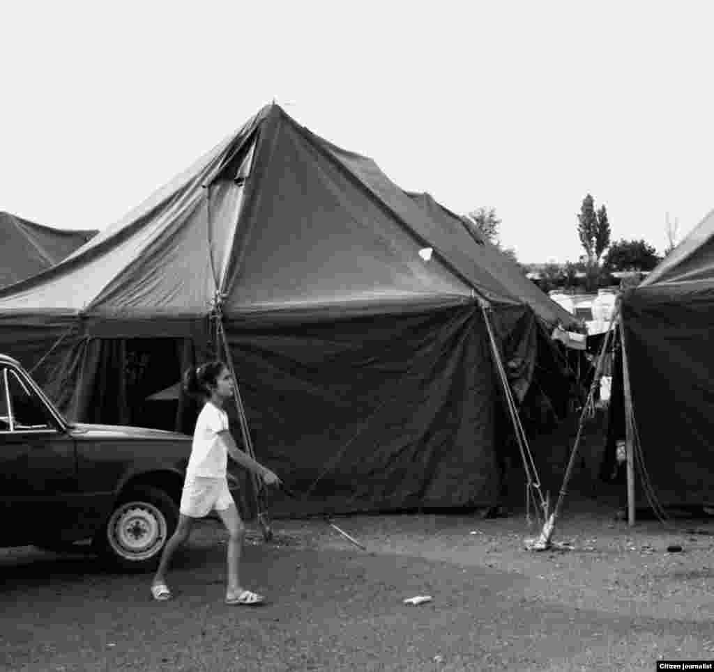 108 ნაილი ვექილი: უსათაურო