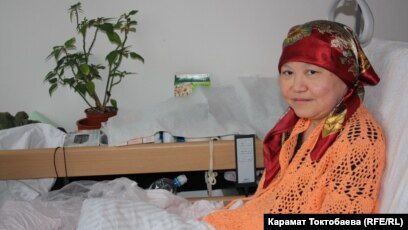 Жалғыз етікпен порно