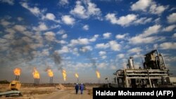 The Nahr Bin Omar field in energy-rich Basra Province currently produces 40,000 barrels of oil a day. (file photo)