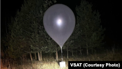 Адзін з балёнаў, знойдзены ў Літве ў верасьні 2025 году. Ілюстрацыйнае фота