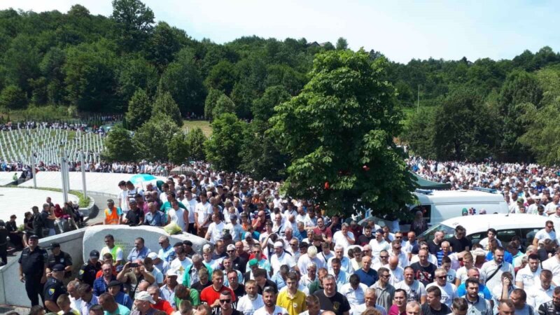 Lamtumirë 19 viktimave të Srebrenicës