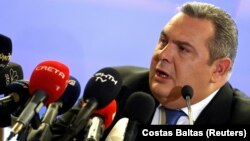 Панос Каменос