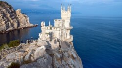 Старый город – не старое вино. Зачем россияне «старят» Ялту