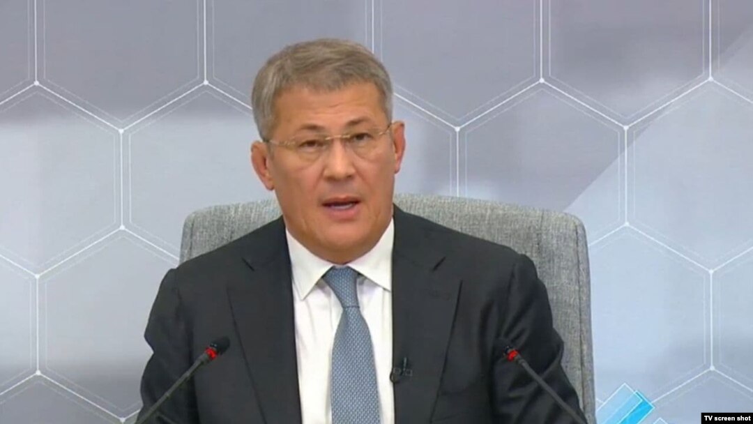 Радий Хәбиров матбугат очрашуында
