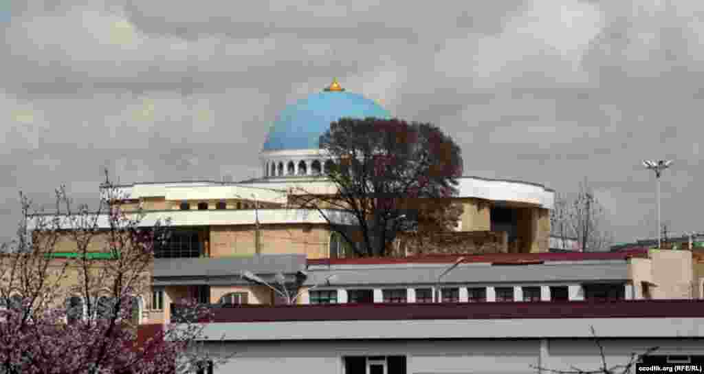 Uzbekistan - spring in Tashkent, 