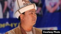 Шоумен Бакыт Букаев на одном из мероприятий. Бишкек.