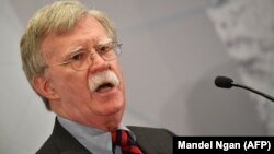 Джон Болтан