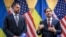 Sekretari amerikan i Shtetit, Marco Rubio (djathtas) dhe shefi i Shtabit të Zyrës Presidenciale të Ukrainës, Andriy Yermak, mbajnë një konferencë për shtyp pas bisedimeve me dyer të mbyllura mbi një plan të SHBA-së për t'i dhënë fund luftës në Ukrainë, në Gjenevë, 23 nëntor.