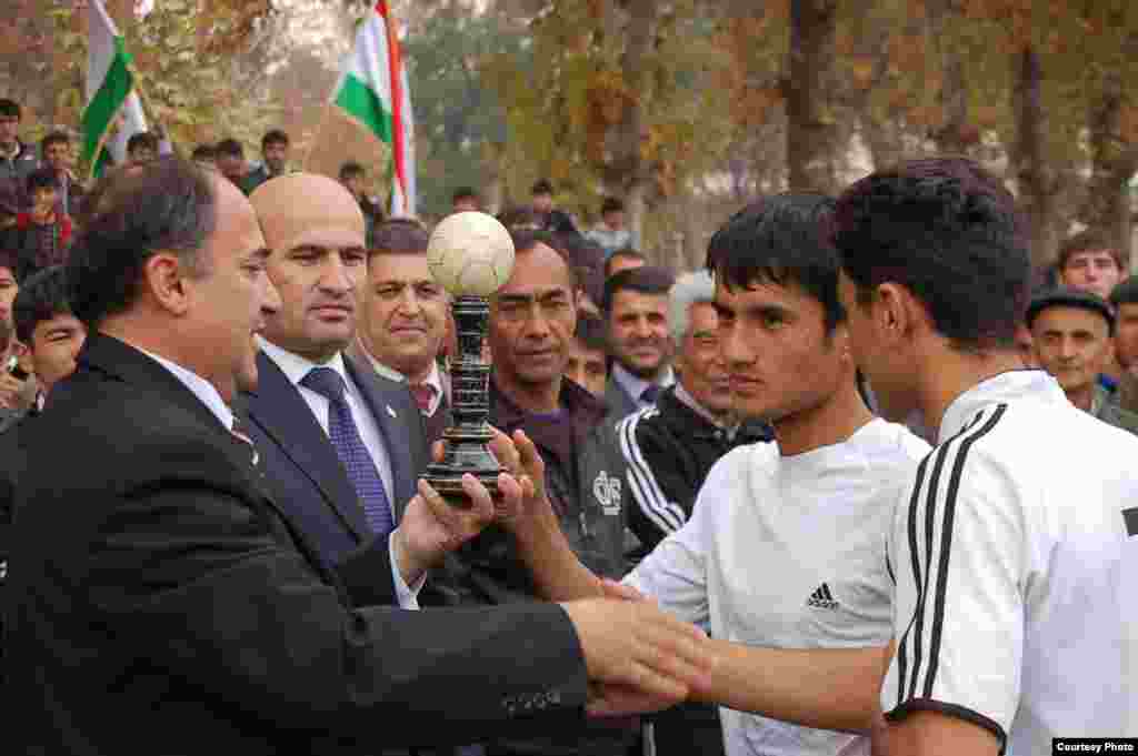 Football championship between universities of Dushanbe, 25Nov2010