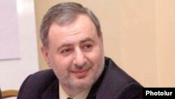 Председатель правления АОД Арарат Зурабян