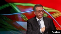 Antonio Jose Seguro în timpul unui eveniment cu susținătorii după primele rezultate exit poll, în ziua alegerilor prezidențiale, în Caldas da Rainha, Portugalia, 8 februarie 2026.