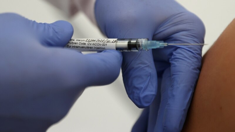 În Germania a fost deschis primul centru de vaccinare anti COVID-19 operat de armată