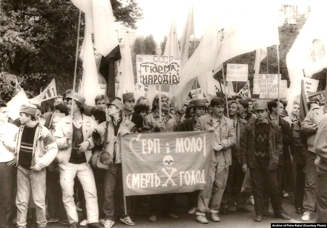 Желіде анальный секс сұрау Үлкен жыныс еріндері бар порно