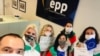 Протестиращи българи в Брюксел в централата на ЕНП