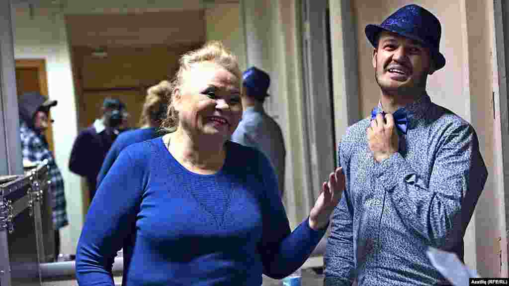 Хәмдүнә Тимергалиева һәм Мөнир Рахмаев 