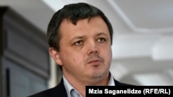 Семенченко все те, що йому інкримінують, заперечує