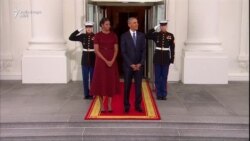 Barack dhe Michelle Obama mirëpresin presidentin e ri