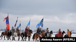 Съемка сцены зимней кочевки для сериала «Казах ели». Алматинская область. 4 ноября 2015 года.