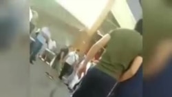 Посетитель торгового комплекса в Ташкенте напал с ножом на продавца