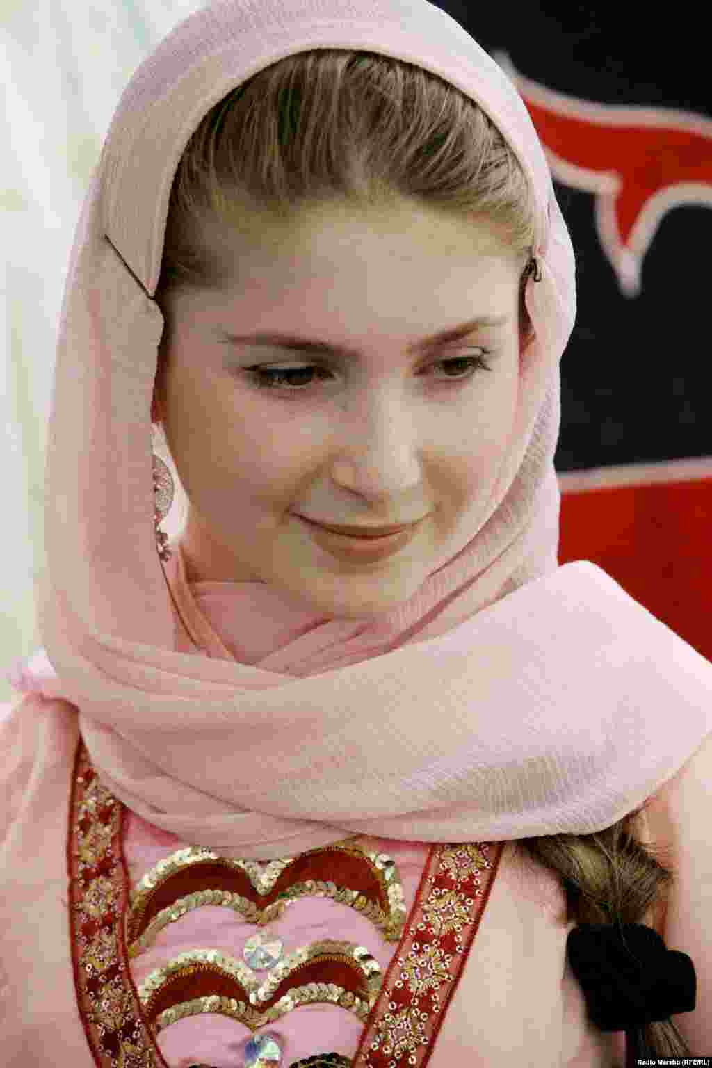 Охан-беттан 25-чу дийнахь нохчийн меттан де даздира Соьлж-гIалахь. 