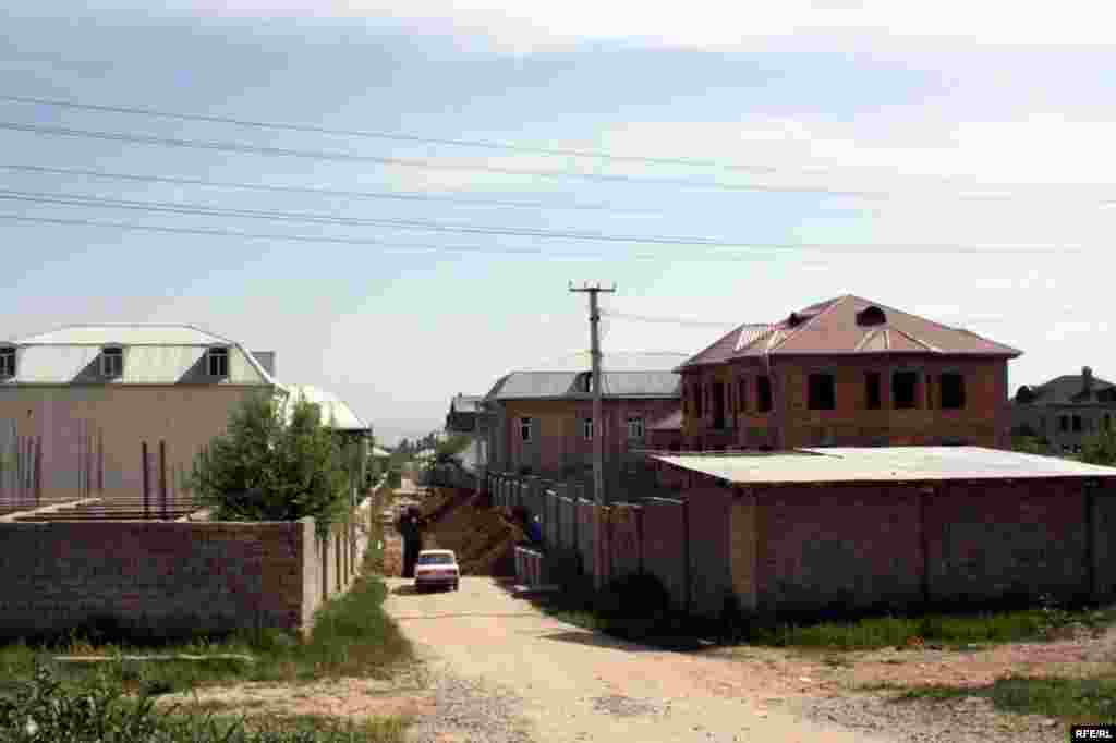 Бомпӯшиҳои рангини Душанбе #109