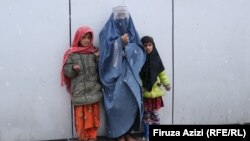 Дзеці-жабракі ў Кабуле, студзень 2020