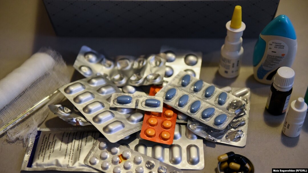 Medicamentele pentru bolnavii de cancer lipsesc periodic din România