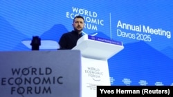 Президент України Володимир Зеленський на Всесвітньому економічному форуму в Давосі, Швейцарія, минулого року (архівне фото)