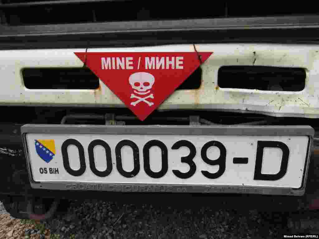 Land mines found near Mostar